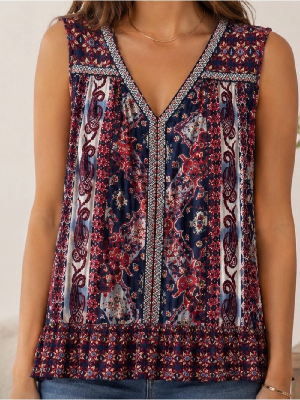 Bila Navy & Burgundy Sleeveless V-Neck Printed Blouse